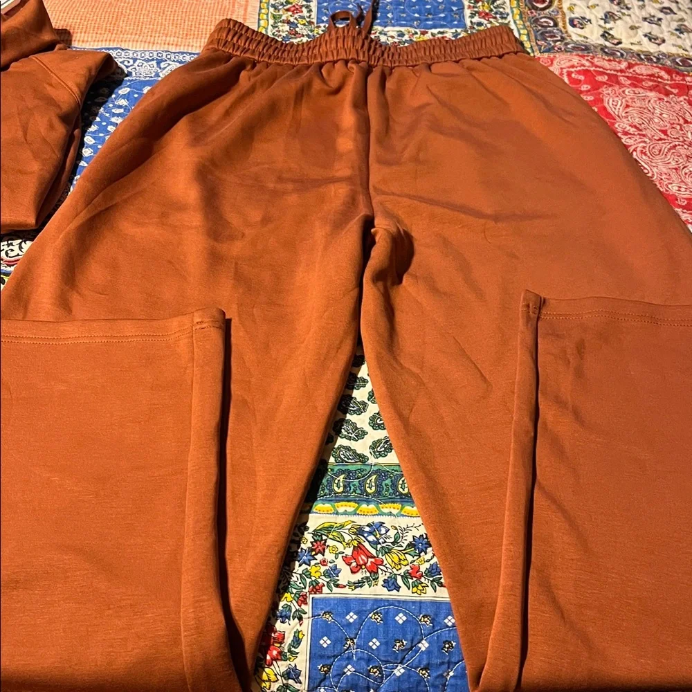 Women’s Pant outfit. Half-Zip Pullover Sweater – Rust Orange and matching pants. - Picture 8 of 9